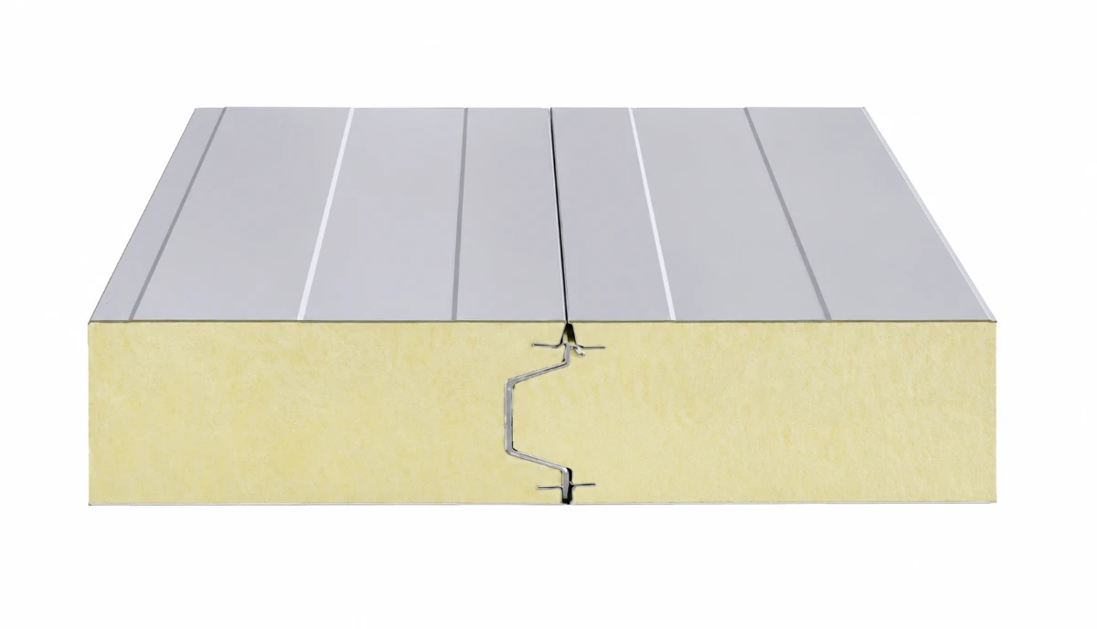 Cold room panel with insulated core and metal facing, tongue and groove edge
