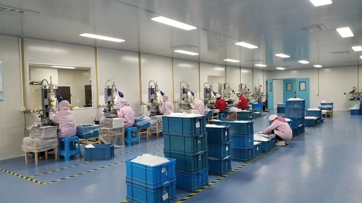 Cleanroom door and window installation