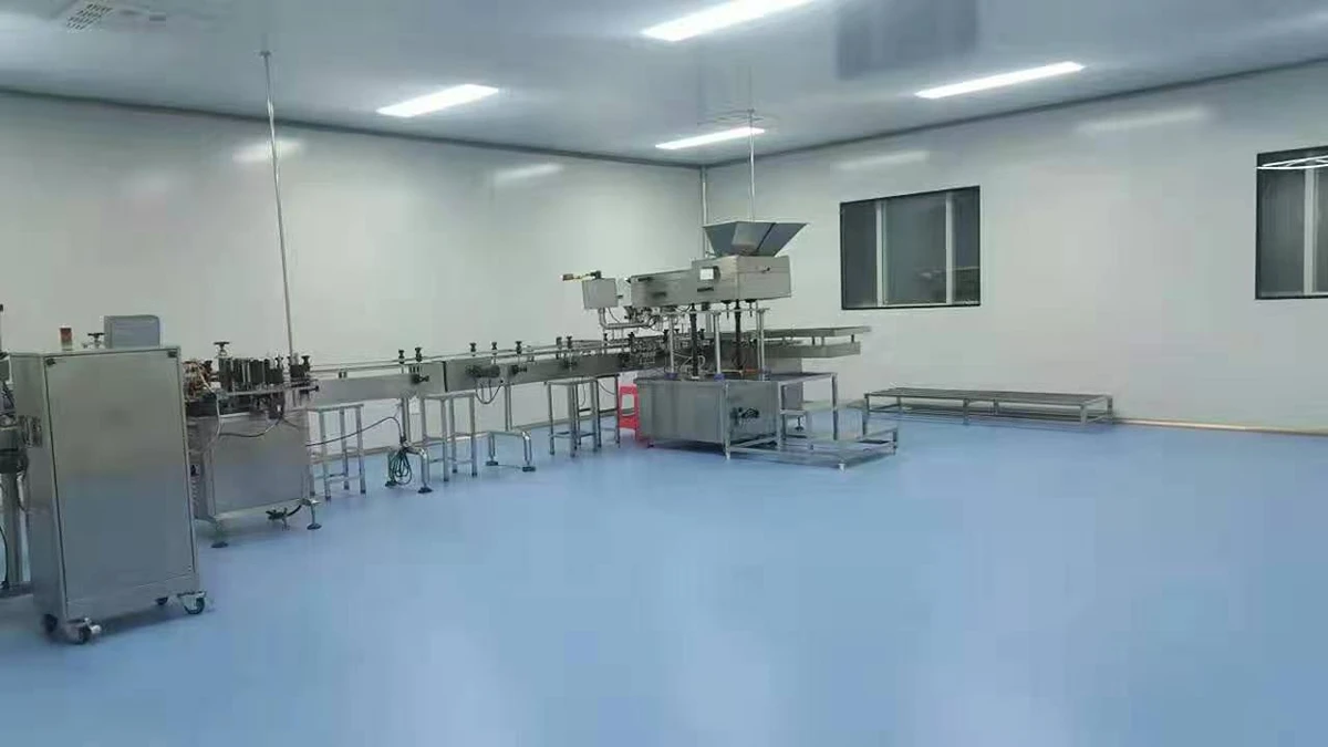 Cleanroom modular wall and ceiling system