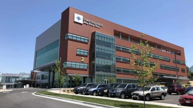 Vikkins Steel Structure for Hospital & Medical Centre