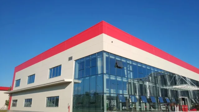 Armazém com estrutura de aço construído pela VIKKINS na China